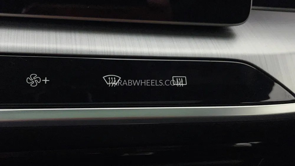 إم جي وان 2024 for Sale in دبي Image-47