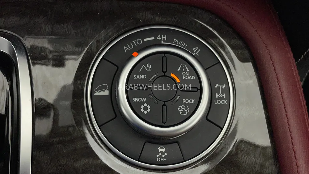 نيسان باترول 2024 for Sale in دبي Image-40