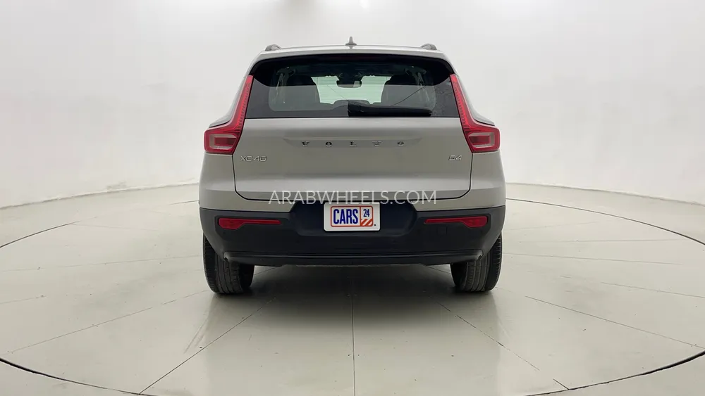 Volvo XC40 2023 for Sale in Dubai Image-4