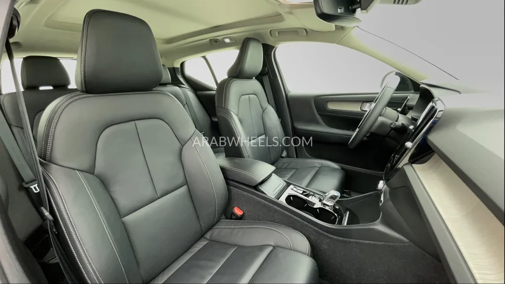 Volvo XC40 2023 for Sale in Dubai Image-28