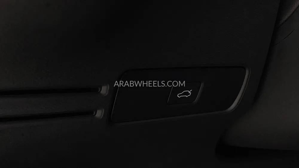 Volvo XC40 2023 for Sale in Dubai Image-48