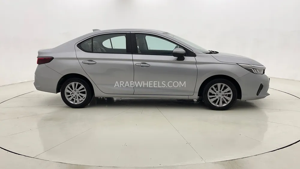 Honda City 2024 for Sale in Dubai Image-2