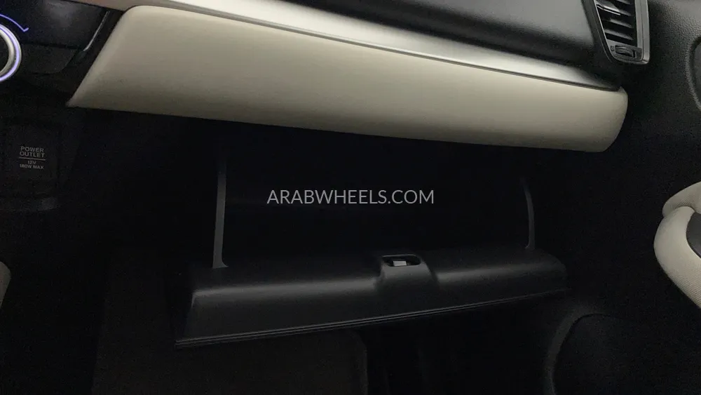 Honda City 2024 for Sale in Dubai Image-31