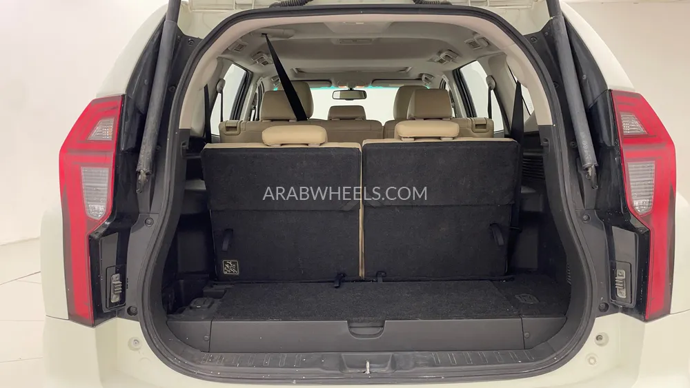 Mitsubishi Montero Sport 2022 for Sale in Dubai Image-30