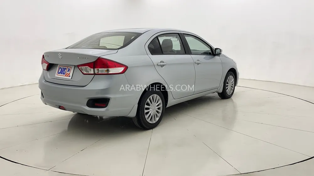 Suzuki Ciaz 2023 for Sale in Dubai Image-3