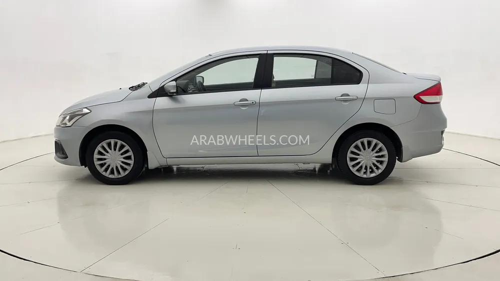 Suzuki Ciaz 2023 for Sale in Dubai Image-6