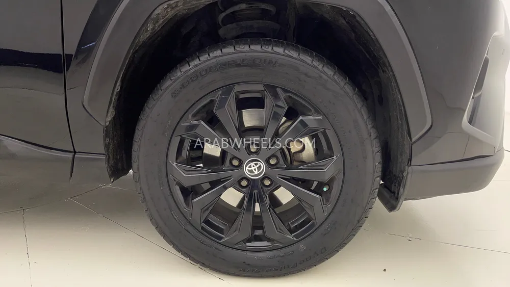 تويوتا راف 4 2023 for Sale in دبي Image-10