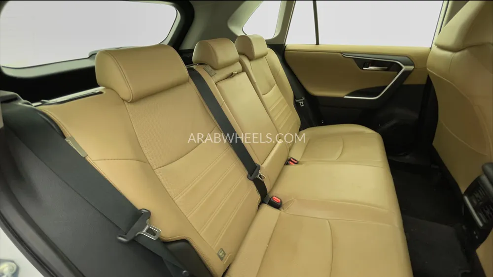 تويوتا راف 4 2023 for Sale in دبي Image-27