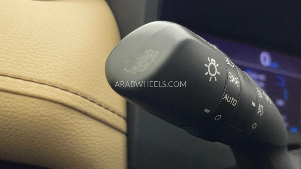 تويوتا راف 4 2023 for Sale in دبي Image-36