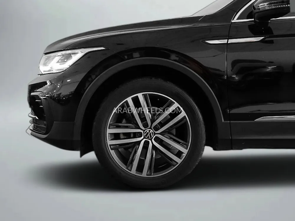 Volkswagen Tiguan 2021 for Sale in Dubai Image-6