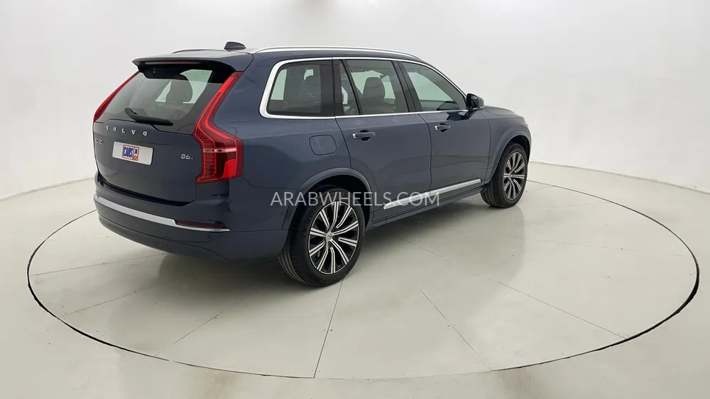 Volvo XC90 2023 for Sale in Dubai Image-3