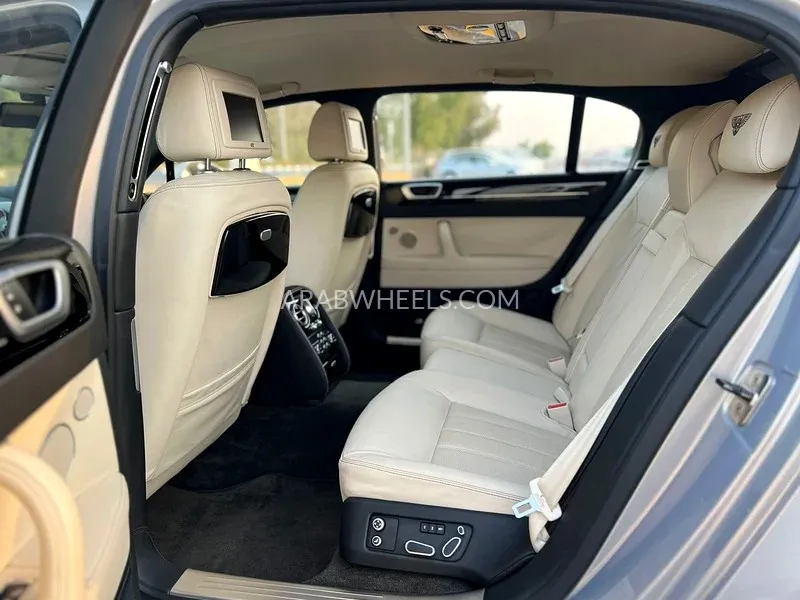 Bentley Flying Spur 2013 for Sale in Sharjah Image-19