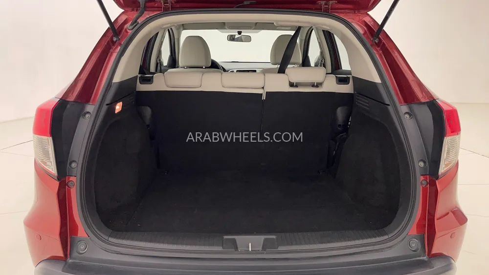 Honda HR-V 2019 for Sale in Dubai Image-24