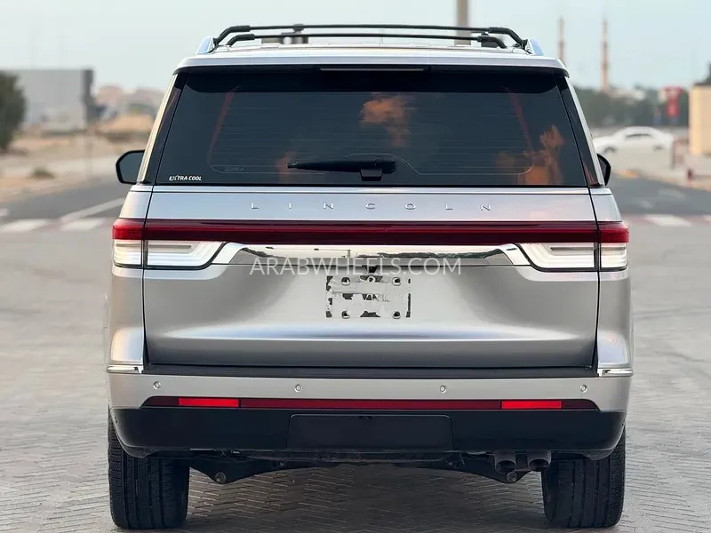 Lincoln Navigator 2024 for Sale in Sharjah Image-16