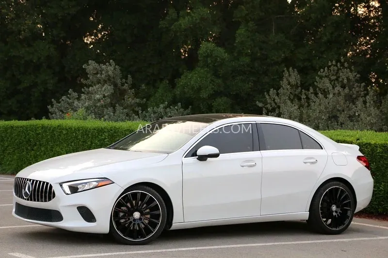 Mercedes Benz A Class 2020 for Sale in Sharjah Image-4