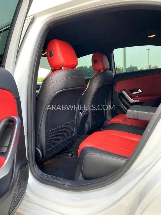 Mercedes Benz A Class 2020 for Sale in Sharjah Image-9