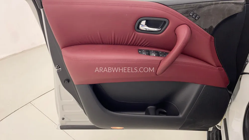 نيسان باترول 2024 for Sale in دبي Image-21