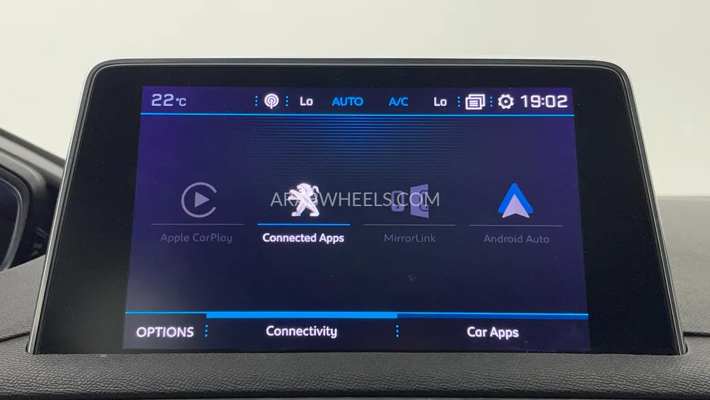 Peugeot 3008 2018 for Sale in Dubai Image-35