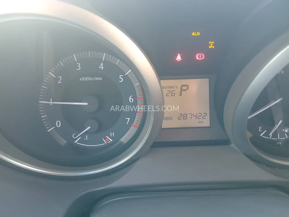 Toyota Land Cruiser Prado 2015 for Sale in Sharjah Image-11