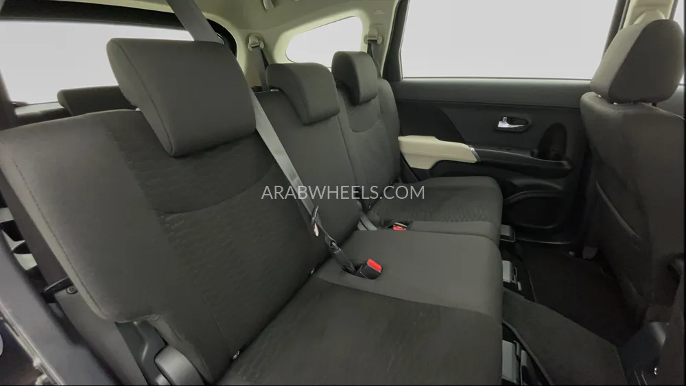 Toyota Rush 2023 for Sale in Dubai Image-25