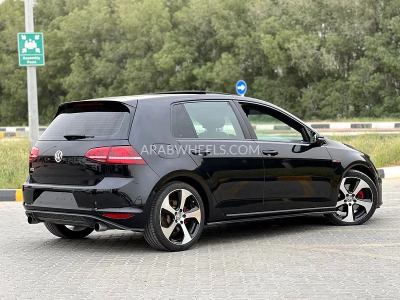 Volkswagen Golf GTI 2015 for Sale in Sharjah Image-19