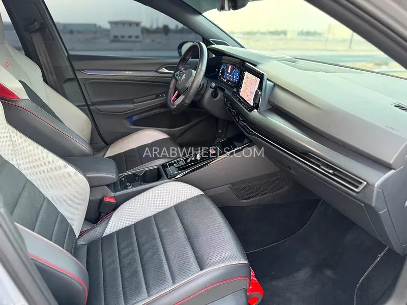 Volkswagen Golf GTI 2023 for Sale in Sharjah Image-7