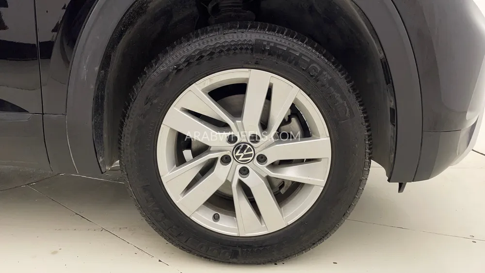 Volkswagen Teramont 2022 for Sale in Dubai Image-10