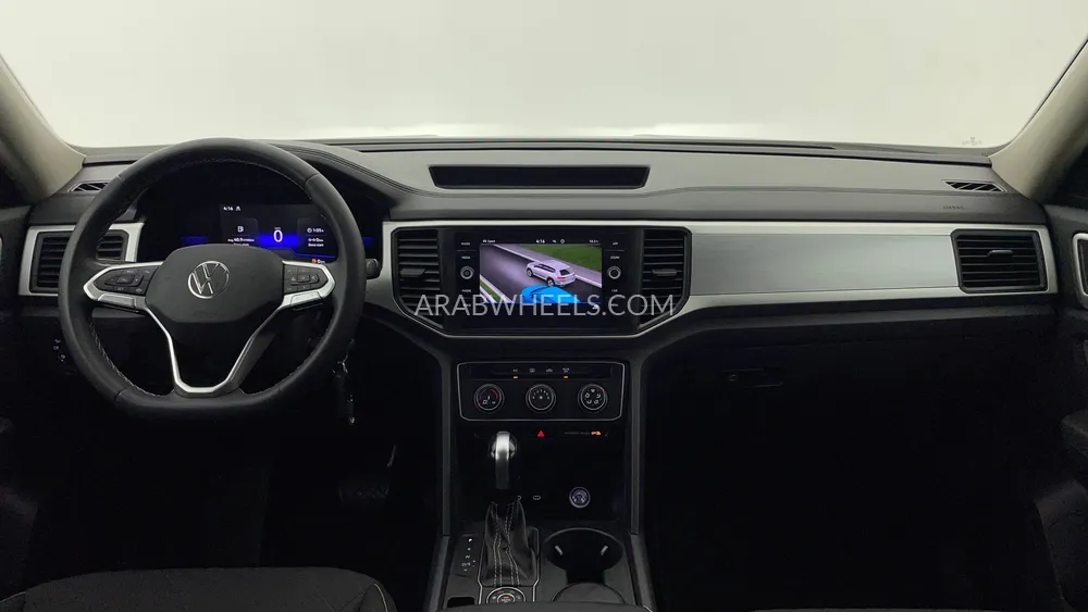 Volkswagen Teramont 2022 for Sale in Dubai Image-12