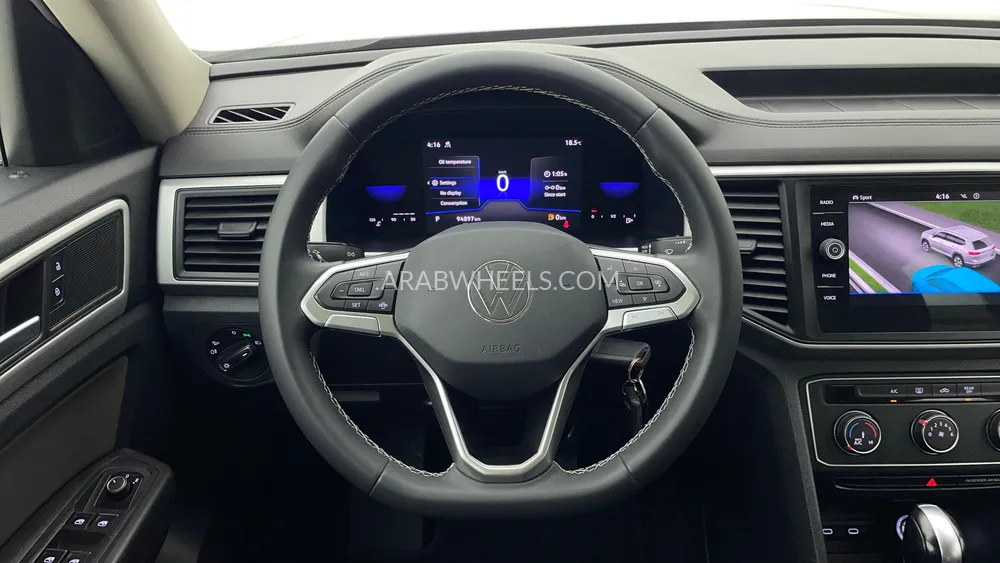 Volkswagen Teramont 2022 for Sale in Dubai Image-17