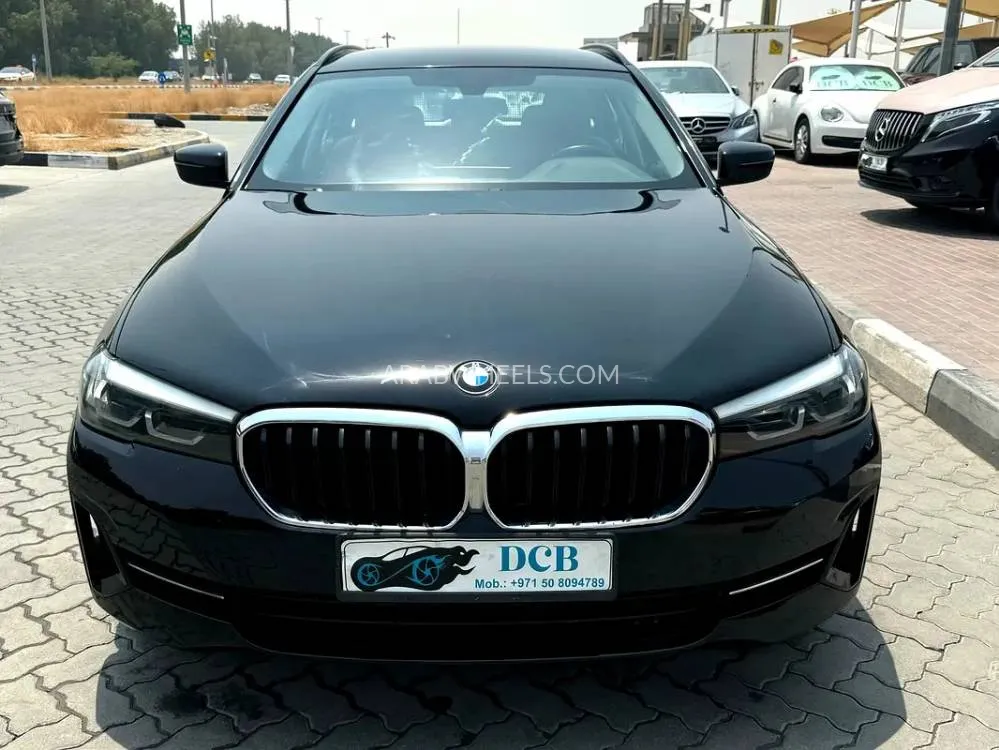 BMW 5 series 2023 for Sale in Sharjah Image-3