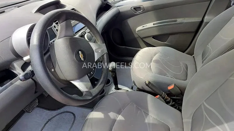 Chevrolet Sonic 2014 for Sale in Sharjah Image-9