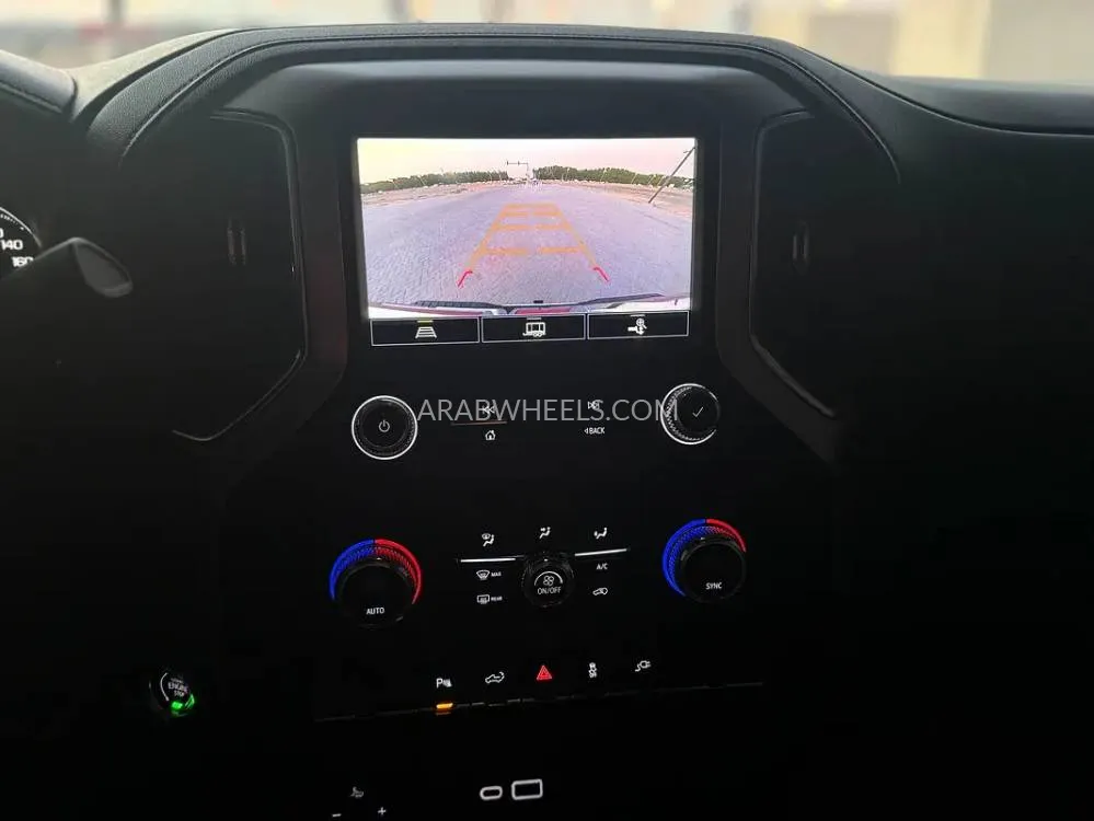 GMC Sierra 2021 for Sale in Sharjah Image-7