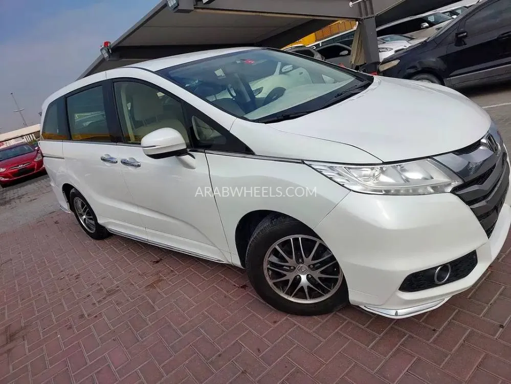Honda Odyssey 2020 for Sale in Sharjah Image-3