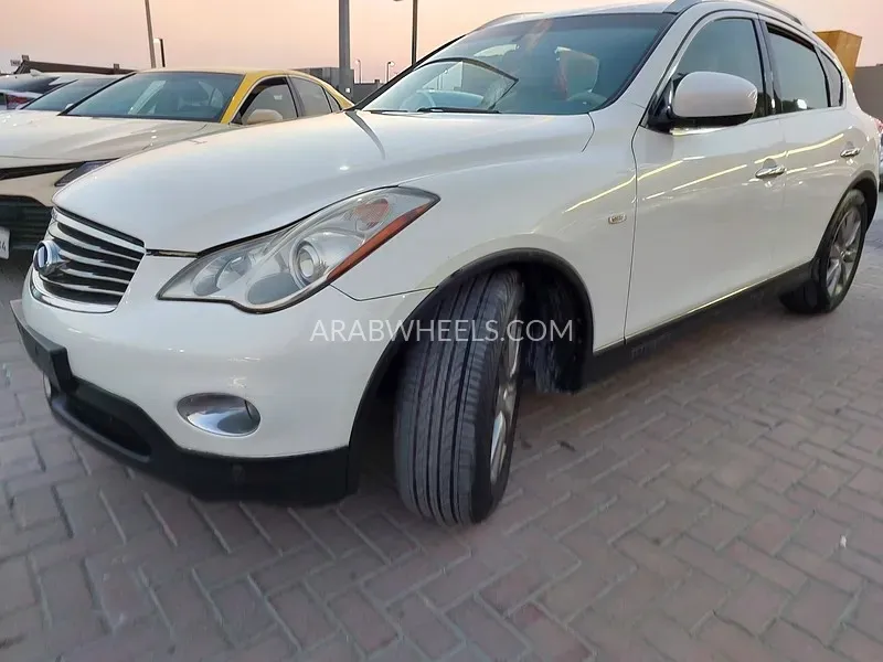 Infiniti EX35 2008 for Sale in Sharjah Image-3