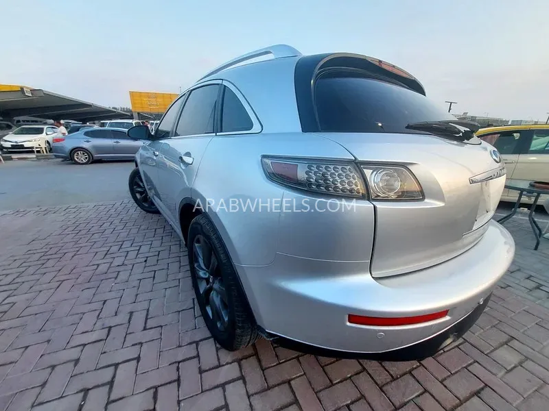 Infiniti FX35 2008 for Sale in Sharjah Image-6