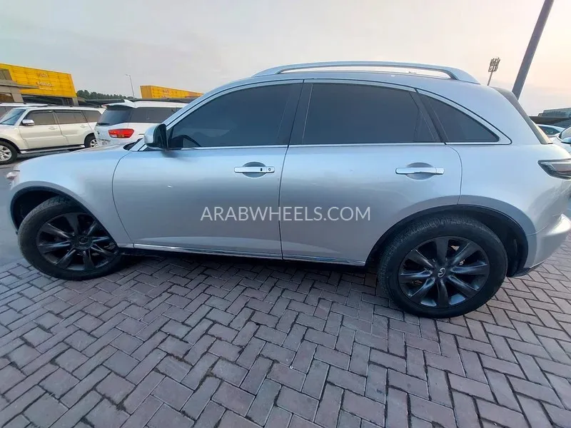 Infiniti FX35 2008 for Sale in Sharjah Image-17