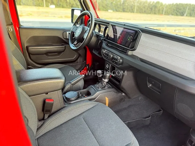 Jeep Wrangler 2024 for Sale in Sharjah Image-3