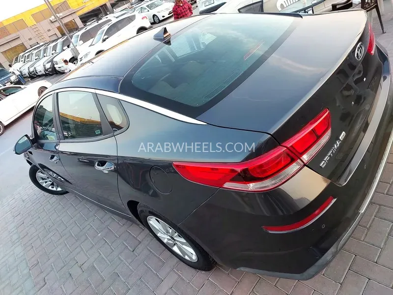 Kia Optima 2018 for Sale in Sharjah Image-15
