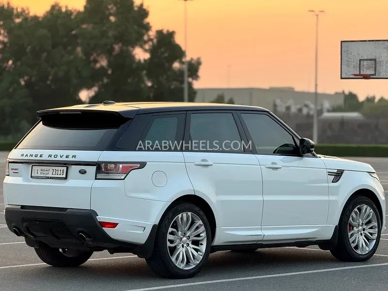 Land Rover Range Rover Sport 2014 for Sale in Sharjah Image-14