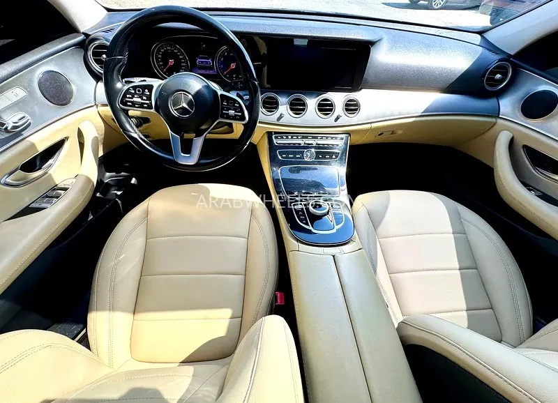 Mercedes Benz E Class 2019 for Sale in Sharjah Image-4