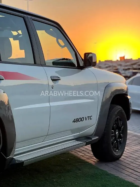 نيسان باترول 2020 for Sale in الشارقة Image-9