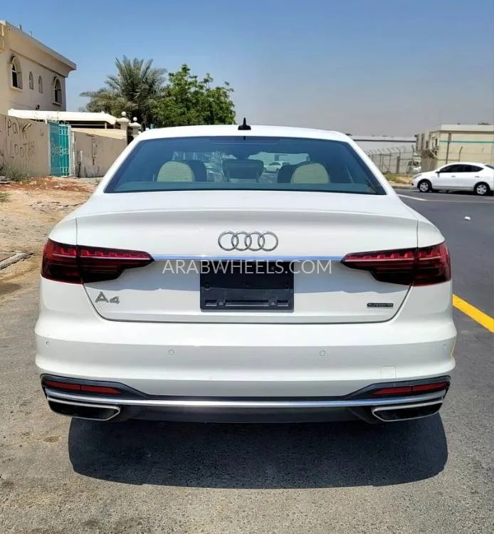 Audi A4 2022 for Sale in Sharjah Image-7