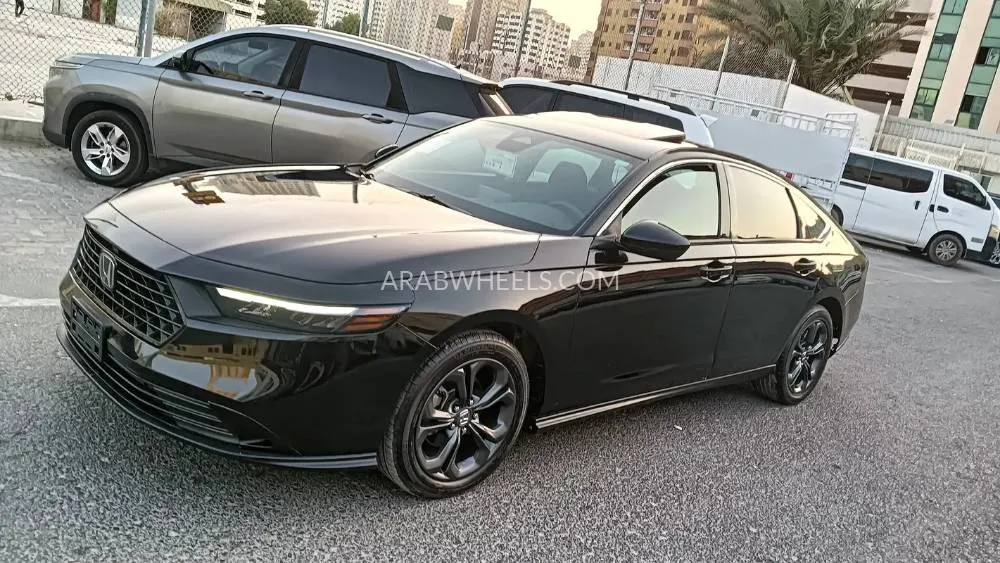 هوندا أكورد 2023 for Sale in الشارقة Image-5