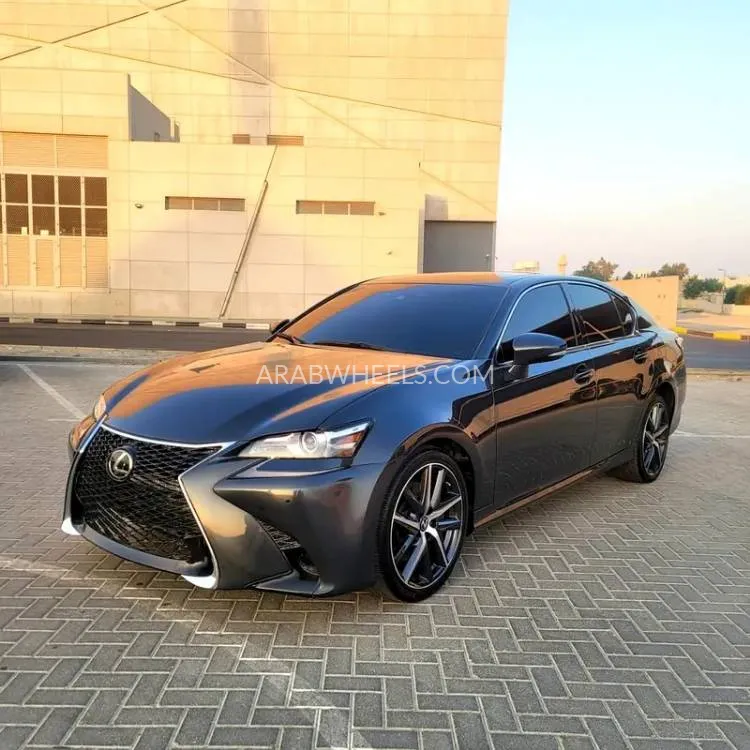 Lexus GS 2018 for Sale in Sharjah Image-2