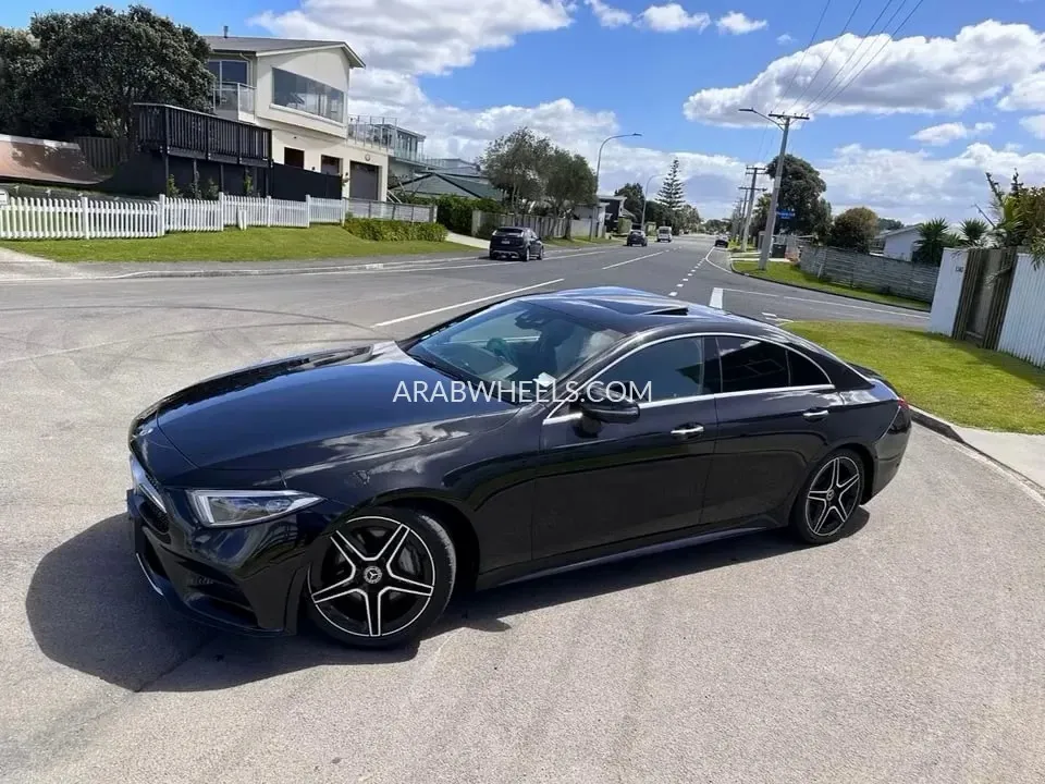 مرسيدس بنز CLS Class 2019 for Sale in دبي Image-6