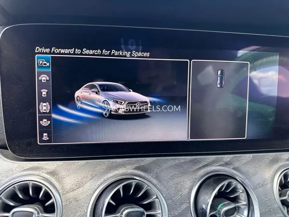 مرسيدس بنز CLS Class 2019 for Sale in دبي Image-9