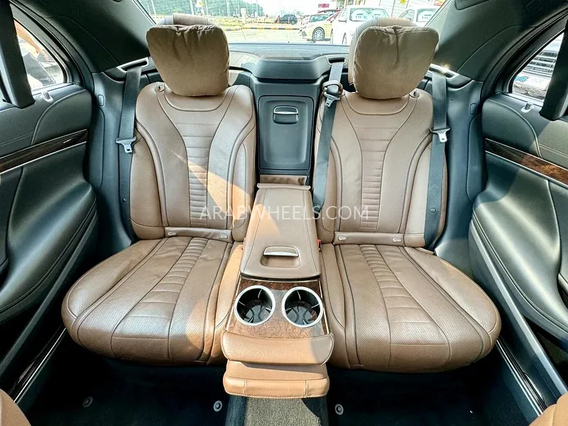 Mercedes Benz CLS Class 2020 for Sale in Sharjah Image-7