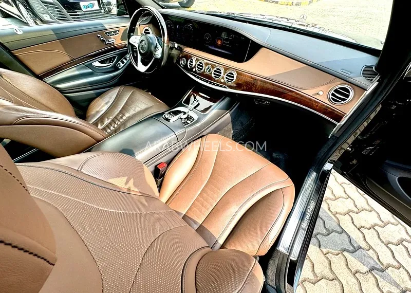 Mercedes Benz CLS Class 2020 for Sale in Sharjah Image-14