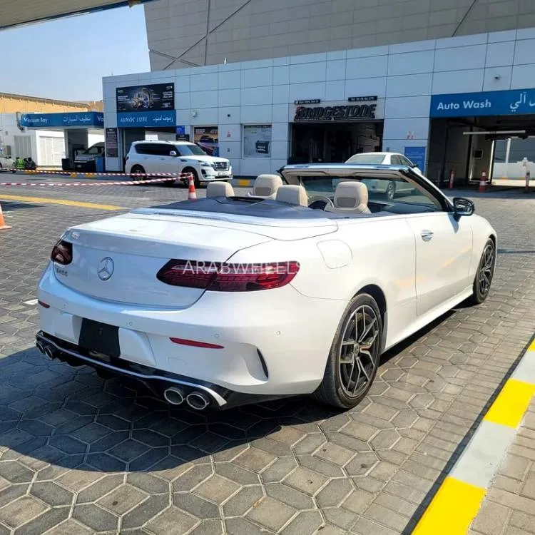 Mercedes Benz E Class 2022 for Sale in Sharjah Image-4