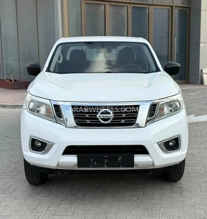 Nissan Navara 2022 for Sale in Abu Dhabi Image-2